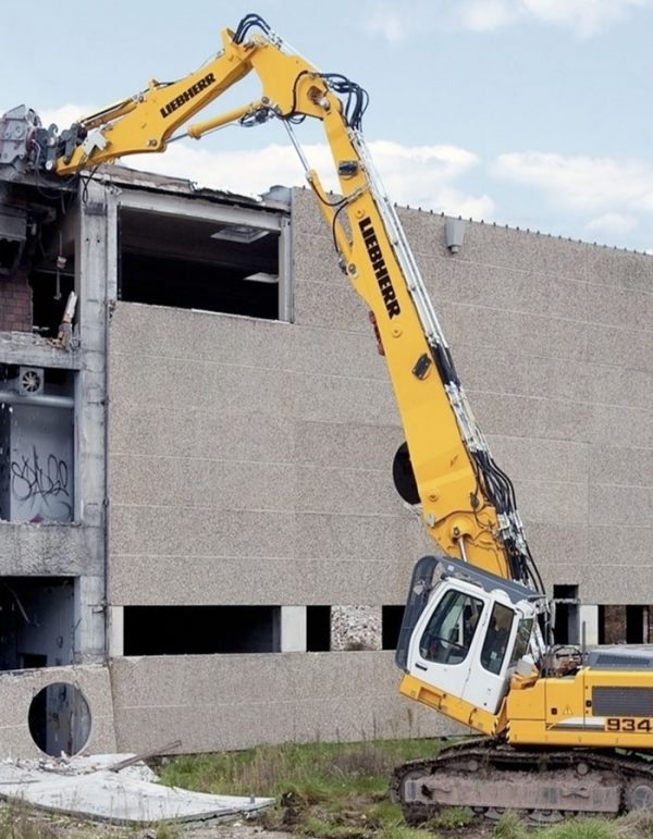 r934-c-demolicion-liebherr